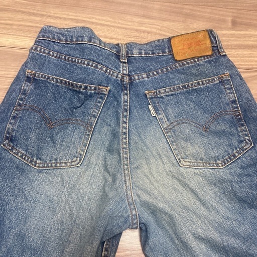 リーバイス   ファーストダウン　古着