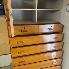 木製洋服タンスの画像