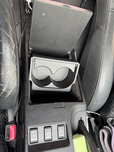 ☆ フェアレディZ33 日産 純正 センターコンソール用 ドリンク