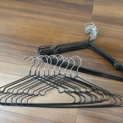 ノンスリップ（溝つき）洗濯 ハンガー23本