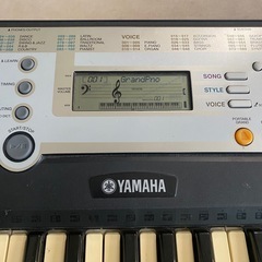 ヤマハ　キーボード　電子ピアノ　psr-e203の画像