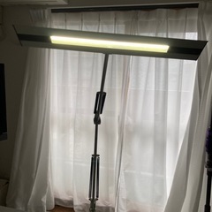山田照明 LEDスタンドライト クランプ式 白熱灯100W相当 調光機能付 シルバー 《Zライト》 Z-60SLの画像