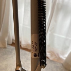 山田照明 LEDスタンドライト クランプ式 白熱灯100W相当 調光機能付 シルバー 《Zライト》 Z-60SLの画像