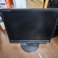 液晶モニター