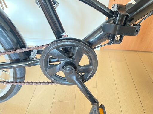 自転車本体 TRADEA AXTON Foldingbike200 折畳み自転車TRADEA AXTON Foldingbike200 20インチ 引取専用