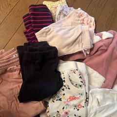 90サイズ　服、たいつ、ズボン、ワンピースなどの画像