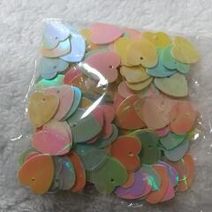 工作材料に！ハートフレーク・目玉の画像