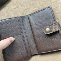 ブランド 財布の画像