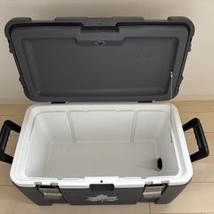 【お取引き中】大型クーラーボックス 50Lの画像
