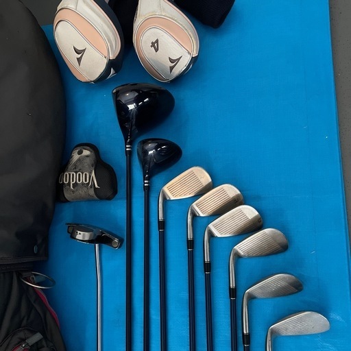 LANVINのゴルフバックとトゥアーステージレディースクラブ8本セット➕パター中古品
