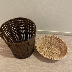 編みカゴ