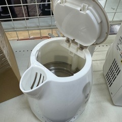【ドリーム川西店御来店限定】電気ケトル／クリーニング済み 【2009643255604631】の画像