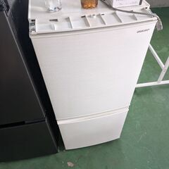 2019年式SHARP冷蔵庫