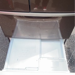 21日お譲り予定(運搬費込み)(515ℓ)超大容量シャープ冷蔵庫の画像