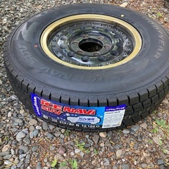 215／80r15スタッドレスタイヤ　アルミホイール組み込み新品...