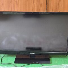 東芝32インチテレビ REGZA レグザ 32B3 訳アリの画像
