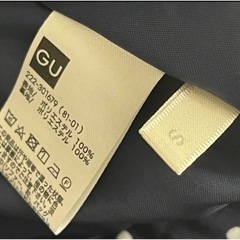 サイズS　ドット柄 巻きスカート風　ネイビー　GUの画像