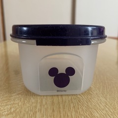 Tupperware 保存容器④の画像
