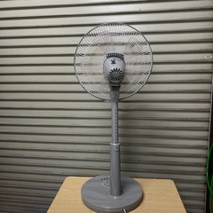 No.838扇風機2022年　売約済みグレー少し大きめの画像