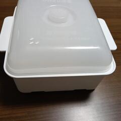 哺乳瓶　レンジ消毒器
