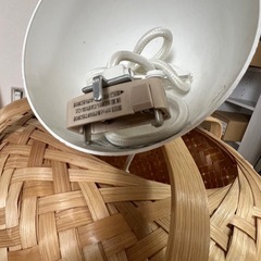 IKEA 照明　クニクスフルトペンダントランプの画像