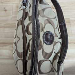 美品!!COACHアウトライントートバッグの画像