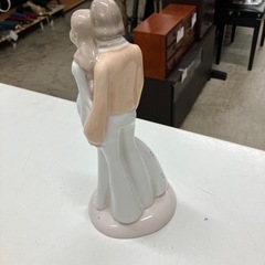 ☆値下げ☆W2506-367 BONE CHINA 日本製陶器カップルフィギュア 中古の画像