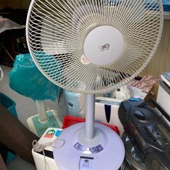 サンヨー　扇風機　古い　作動品　本体のみの画像