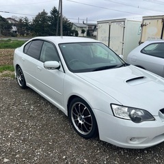 レガシー　B4 ターボマニアル4WD 車検長期R９年3月

