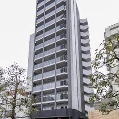 新宿駅まで3分【家賃14.9万円 / 初期費用32.6万円】ビジ...