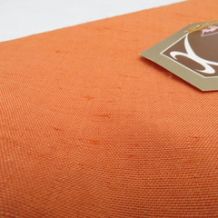 風呂敷 牛首紬 県指定無形文化財 絹 無地 オレンジ色 箱入 【キモノオフ野々市若松店】の画像