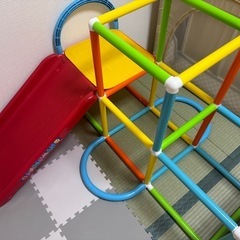 子ども用ジャングルジム