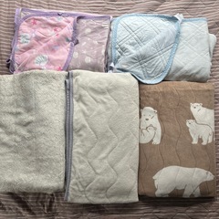 【おまとめ無料】シングル　敷きパッド　５枚セット　春夏秋冬　一年...