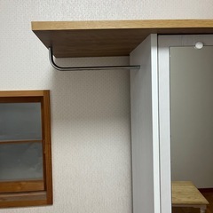 鏡付き収納ハンガーの画像