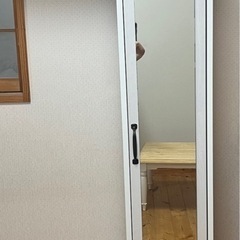 鏡付き収納ハンガー