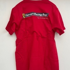 【未使用】FerrariとプリントされたＴシャツ