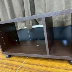 テレビ棚（キャスター付き・ブラウン）