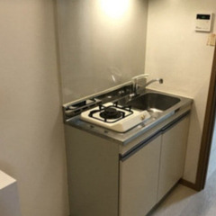 初期費用なんと5万円！！ 横浜線新横浜駅まで徒歩11分♪ さらに家賃7月末まで無料！！ スーパー・コンビニ徒歩圏内! （次回更新予定日7月1日） − 神奈川県