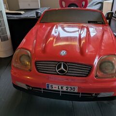 トシマ　ベンツSLK２３０乗用玩具　足踏み移動　子供用乗り物　～...