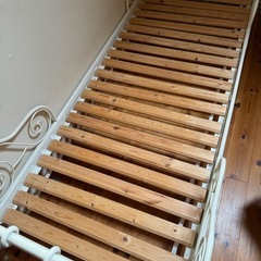 【お話し中】IKEA  子供用ベッド　伸縮　MINNEN 旧モデル　白の画像