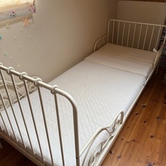 IKEA  子供用ベッド　伸縮　MINNEN 旧モデル　白