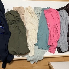 ユニクロ服11着‼︎まとめてお譲りします