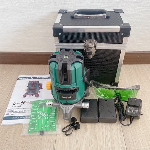 バッテリー2個付き レーザー墨出し器 水平器レーザー 5ライン グリーン 耐衝撃 グリーンレーザー