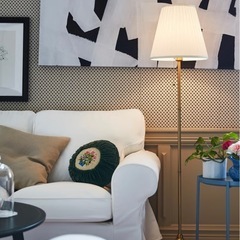 IKEA フロアランプ　オースティードの画像