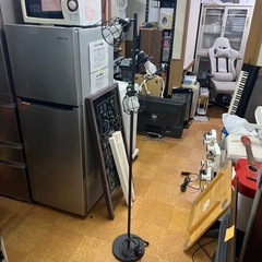 【黒】シンプルスタンドライト／モダンインテリアに◎の画像