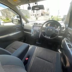🉐車検2年付🉐走行11.1万キロ🚙アラウンドビューモニター📺アイドリングストップ🌱オートエアコン🥶スマートキー🔑プッシュスタート🔘 ワンセグTV DVD Bluetooth USB📺バックモニター🎥ドラレコ前後🎥全周囲カメラ🎥の画像