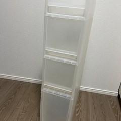 無印ポリプロピリンスストッカー