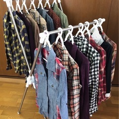 フリーマーケット🎈服　デニム　バッグ　食器　おもちゃ　化粧品