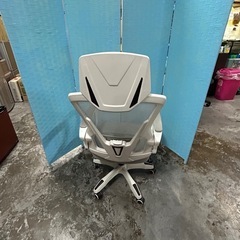 Ⓜ️商品【土日対応】 】 お洒落なオフィス用チェア　OnlyOne 現状渡し　06-14-02の画像