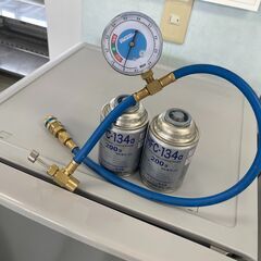 カーエアコンガス チャージホース 70cm R134a 冷媒 メーター付き 補充キットの画像